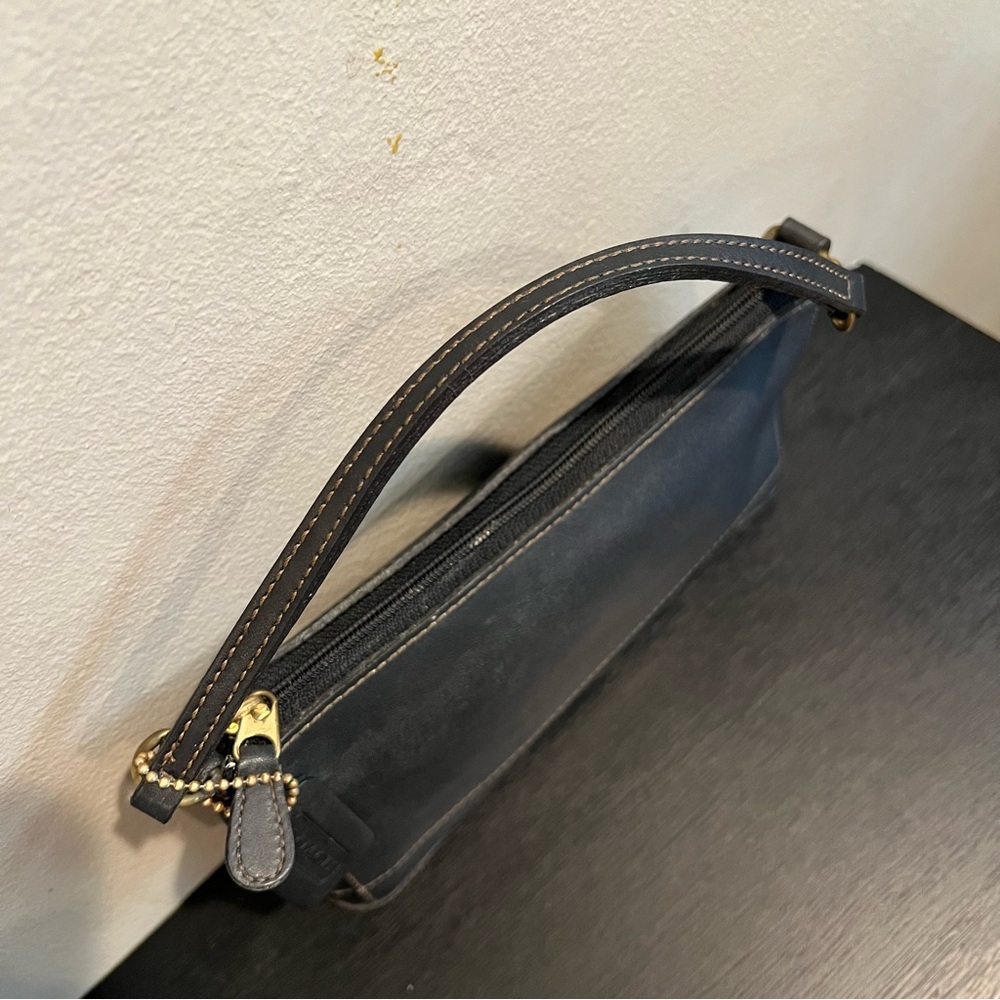 Vintage COACH 9311 Bleecker Demi Mini Hand Pouch Purse Wristlet Black Leather - Picture 7 of 10